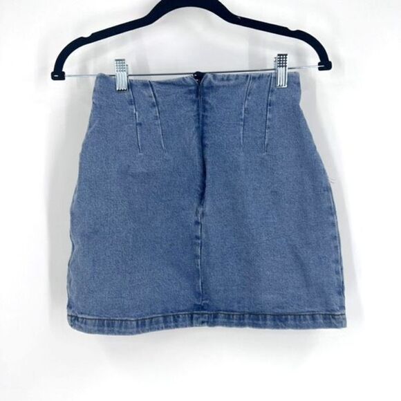 J. Galt Women's Cotton Blend Stretch Denim Mini Skirt Light Blue Size Small - Picture 2 of 6